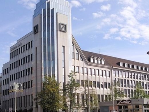 "Дойче Банк": ЕЦБ изпусна възможността за промяна на лихвите