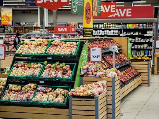Супермаркетите в Италия дават 10 % отстъпка за най-бедните