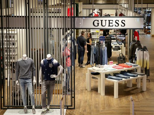 Глобиха Guess с 40 млн. евро заради по-високи цени в Източна Европа