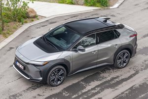 Toyota планира да смени името bZ4X на електрическия си кросоувър