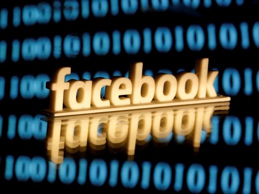 "Фейсбук" предлага милиони долари на новинарски издания за лицензирани статии
