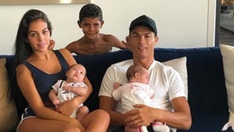 Роналдо разкри как ще се казва четвъртото му дете (ВИДЕО)