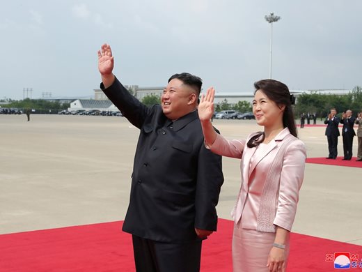 Кой ще наследи Ким Чен-ун - дъщеря му се появява вече втори път до него