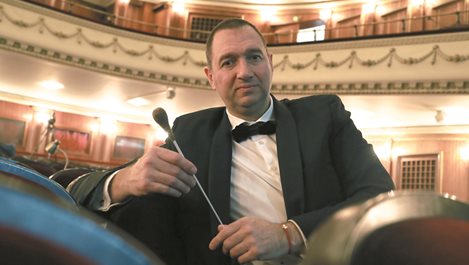 Жорж Димитров - праправнукът на Боримечката е един от най-младите отговорни диригенти в света