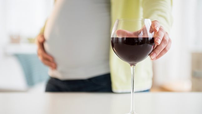 Как да избягвате алкохола през бременността
