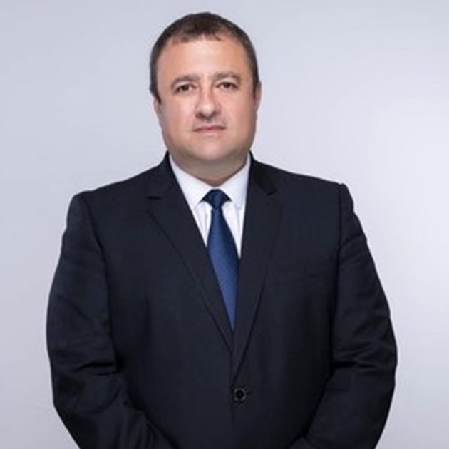 Министър Иван Иванов.