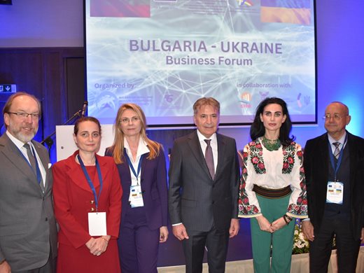 Министър Николов: Украйна е традиционен и значим външнотърговски партньор на България