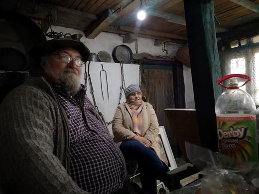 Как местен зевзек превърна село между Пловдив и Стара Загора в артстредище