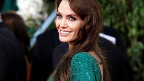 Четири трика за красота от Анджелина Джоли (Видео)