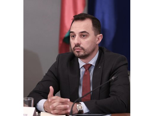 Богданов: Предприети са действия за спиране на вписването на акции от Пловдивския панаир към "Пълдинг инвест"