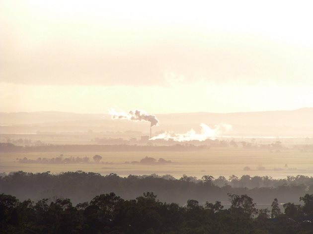 Кадър от замърсяването на въздуха по време на залез Снимка: Пиксабей