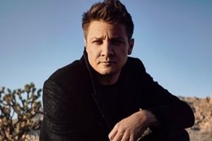 Джереми Ренър КАДЪР: Туитър/@JeremyRenner