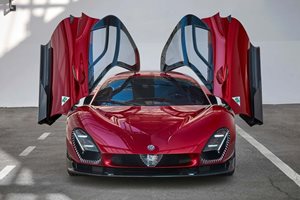 Суперколата Alfa Romeo 33 Stradale - тираж от 33 бройки и вече продадени!