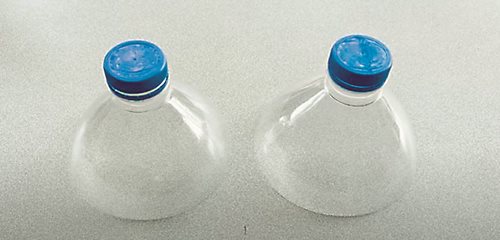 НАПРАВИ СИ САМ: Четири варианта за използване на стари пластмасови бутилки