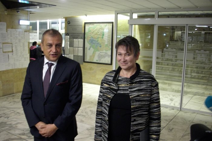 Министър Везиева с кмета на Благоевград Илко Стоянов.