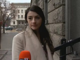 Лена Бориславова: Подаването на оставка е единствено по волята на самите депутати