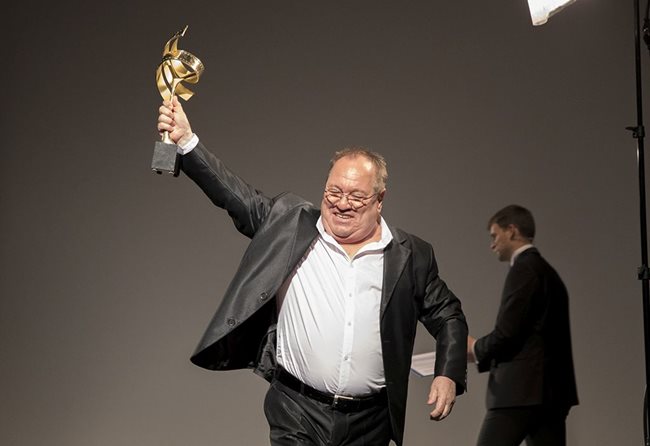 Георги Мамалев е деветият поред носител на престижната награда "Златната липа" за цялостен принос към българското кино.
Сега бих казал на 20-годишния си Аз: “Момче, чака те много работа!”