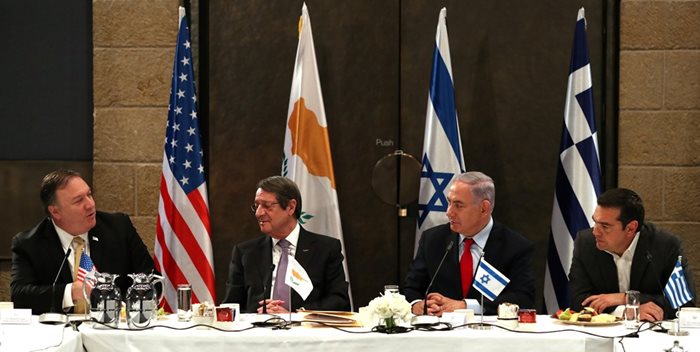 На снощната среща между лидерите на Израел, Кипър и Гърция в Ерусалим бе обсъден проектът за Източносредиземноморски тръбопровод СНИМКА: РОЙТЕРС