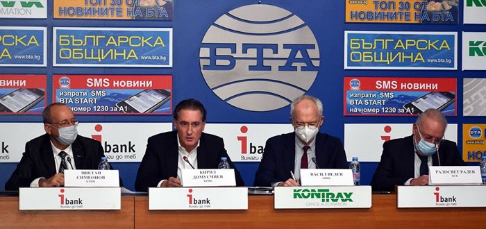 Председателите на четирите бизнес организации - АИКБ, КРИБ, БСК и БТПП, членове на Асоциацията на организациите на българските работодатели направиха отчет за бизнес средата през миналата година.