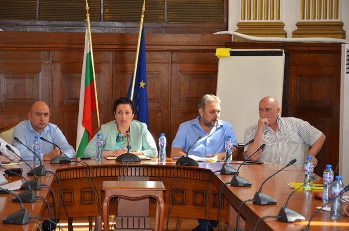 Министърът на земеделието Десислава Танева и екипът и? представиха промените в схемите за обвързана подкрепа.