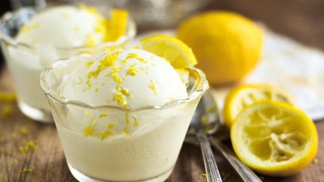 Домашен сладолед от лимони