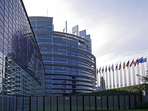 Европейският парламент одобри 1,2 млрд. евро помощ за Украйна