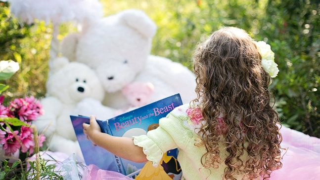 Как да амбицираме детето да чете през лятото