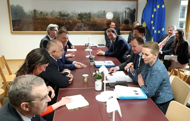 Борисов и президентът на Румъния се срещнаха с лидерите на Дания, Швеция, Нидерландия и Австрия.
