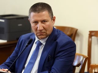 Правната комисия спря процедурата за избор на главния прокурор