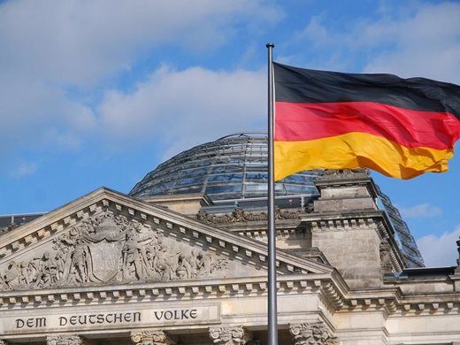 Германската икономика ще се свива в продължение на 9 месеца