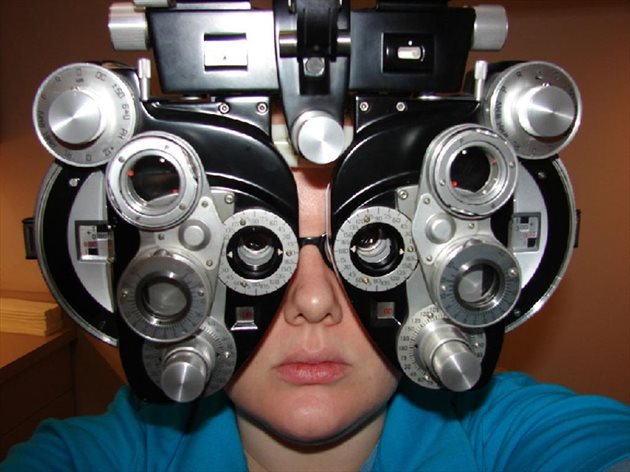 Лекарите съветват на всеки две години да се прави обстоен очен преглед. 
