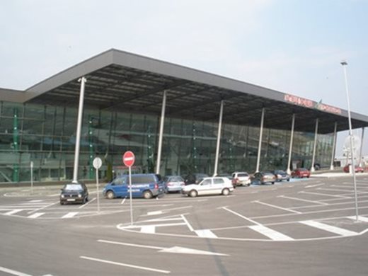 Отварят днес офертите за концесия за летище Пловдив