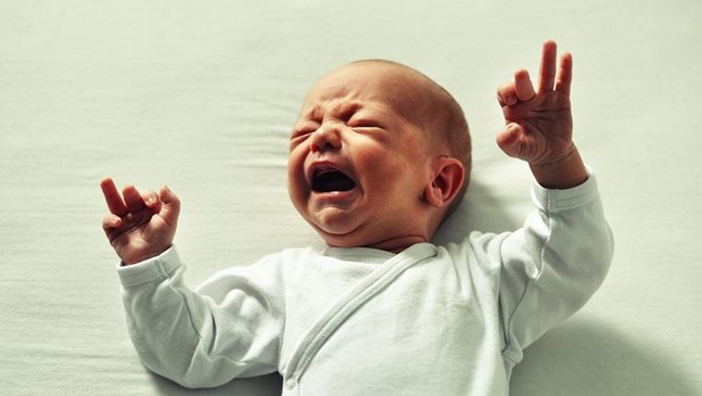 Учени установиха най-оптималния начин да успокоите плачещо бебе