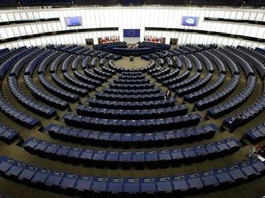 Европарламентът получава 16 млрд. евро повече за ключови програми