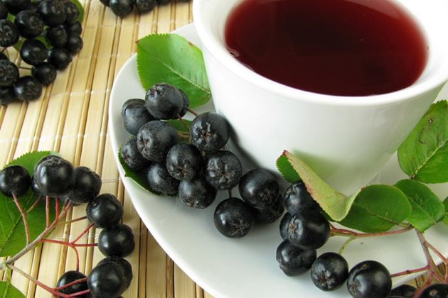 Чаят от сушен плод е също много полезен