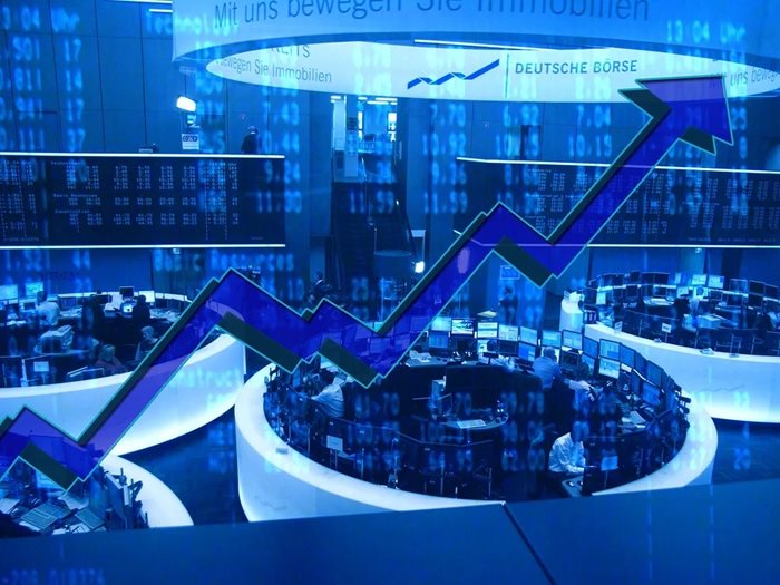 Немският индекс DAX 30 се понижава с 1,06%. 