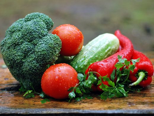Килограм зеленчуци струва почти колкото килограм месо