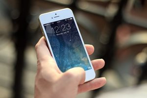 Отключването на iPhone може да е по-трудно за полицията благодарение на специална нова функция