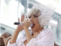 Lady GaGa в България през септември