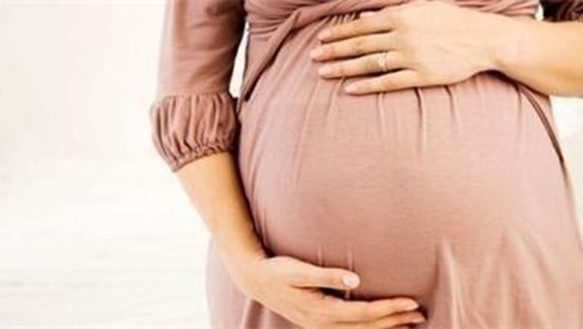 Жена носила 3 седмици в утробата си мъртво бебе заради лекарска грешка