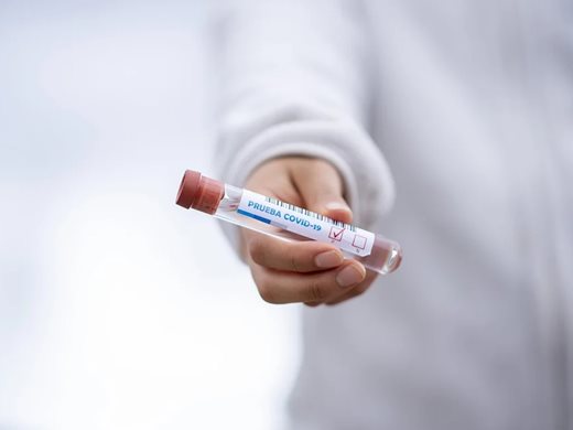 Швейцарски учени разработиха нов кръвен тест за антитела срещу COVID-19