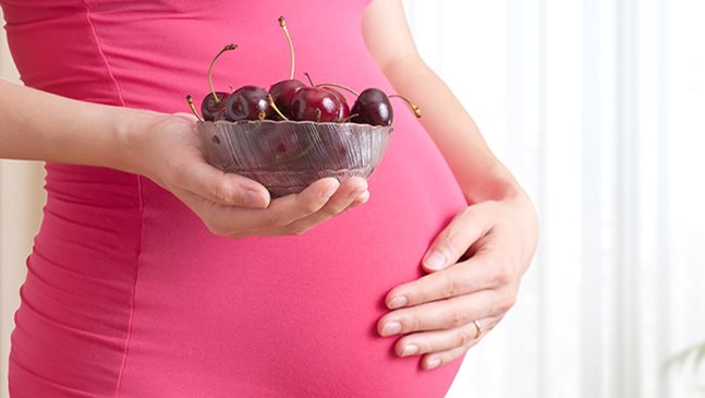 Черешите са природен лек за неразположенията през бременността