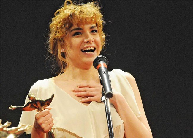 През 2012 г. Пеева получава “Икар” за дебют.  СНИМКА: АРХИВ