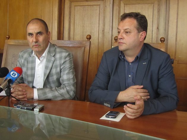 Цветан Цветанов и Даниел Панов заедно ислушаха проблемите на гражданите и поеха конкретни ангажименти