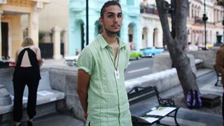 Шанел с първо ревю в Куба, внукът на Кастро дефилира като модел (Снимки+Видео)