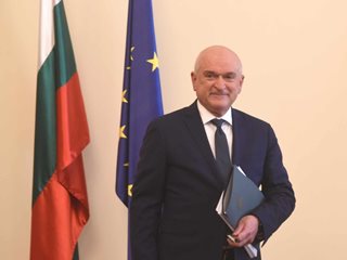 Главчев маха втори министър - Георги Тахов сменя Кирил Вътев в земеделието