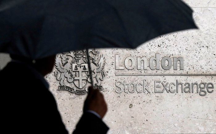Индексът FTSE 100 на Лондонската фондова борса прибави 0,51 на сто до 7912,4 пункта.