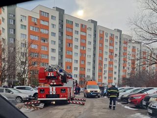 Запалена свещ най-вероятно предизвикала пожара в апартамента в "Овча купел"