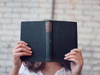 8 ползи от редовното четене на книги