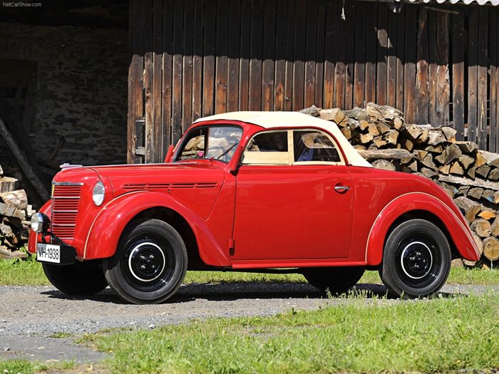 Opel Kadett Roadster от 1938 г. Моделът служи за основа на първия "Москвич". Снимки: производителите